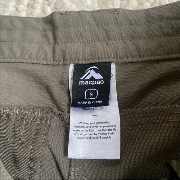 Macpac Men's Weekender Shorts in tarmac size small - Picture 7 of 8